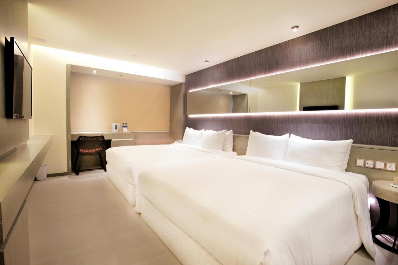 Inhouse Hotel Yehliu Уанли Екстериор снимка